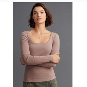 Anthropologie sz. Medium Asha Ribbed Scoop Neck Top in Taupe Mocha Brown